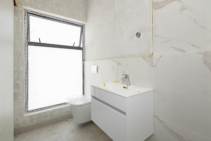 4 Bedroom Property for Sale in Sandown Western Cape